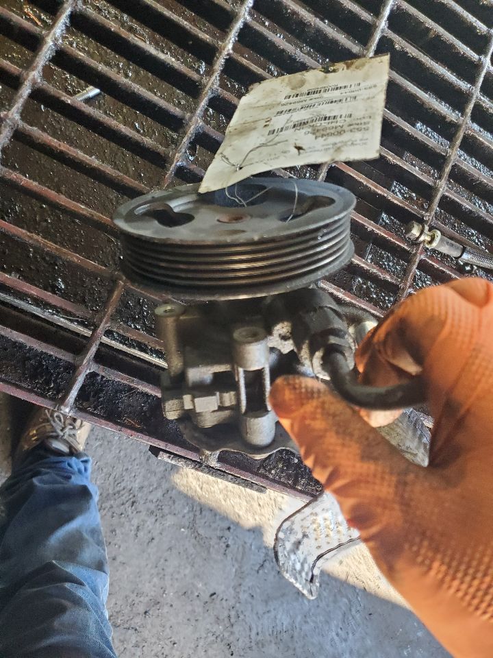 2011 DODGE JOURNEY PS Pump/Motor - 494888 — photo 1