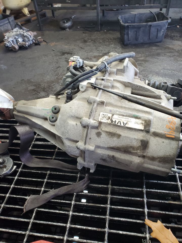 2018 CHEVROLET SUBURBAN 1500 TRANSFER CASE ASSY - 495898