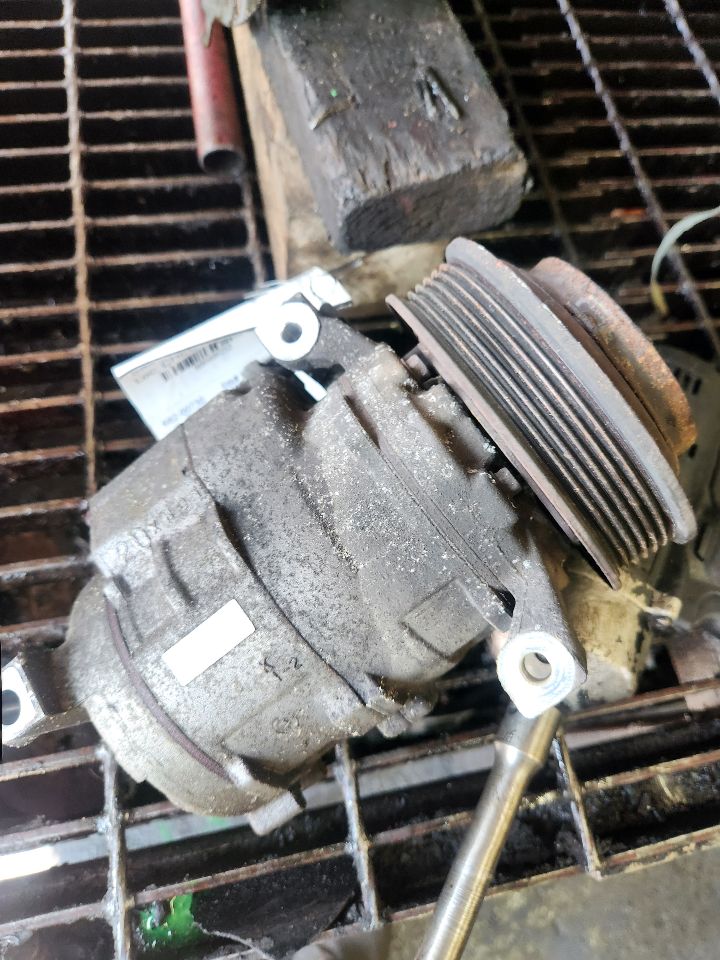 2013 DODGE DURANGO AC COMPRESSOR - 496212 — photo 5