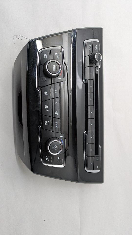 2017 BMW X1 TEMP CONTROL - 496225