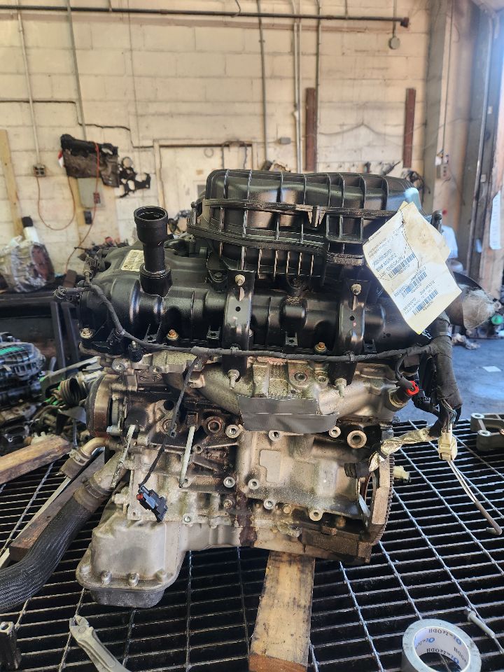 2012 DODGE CHARGER ENGINE ASSEMBLY - 496249