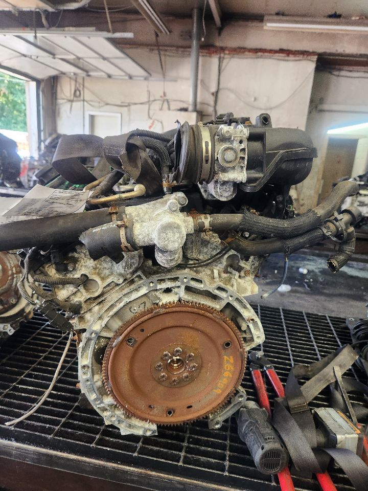 2014 FORD EXPLORER ENGINE ASSEMBLY - 496322