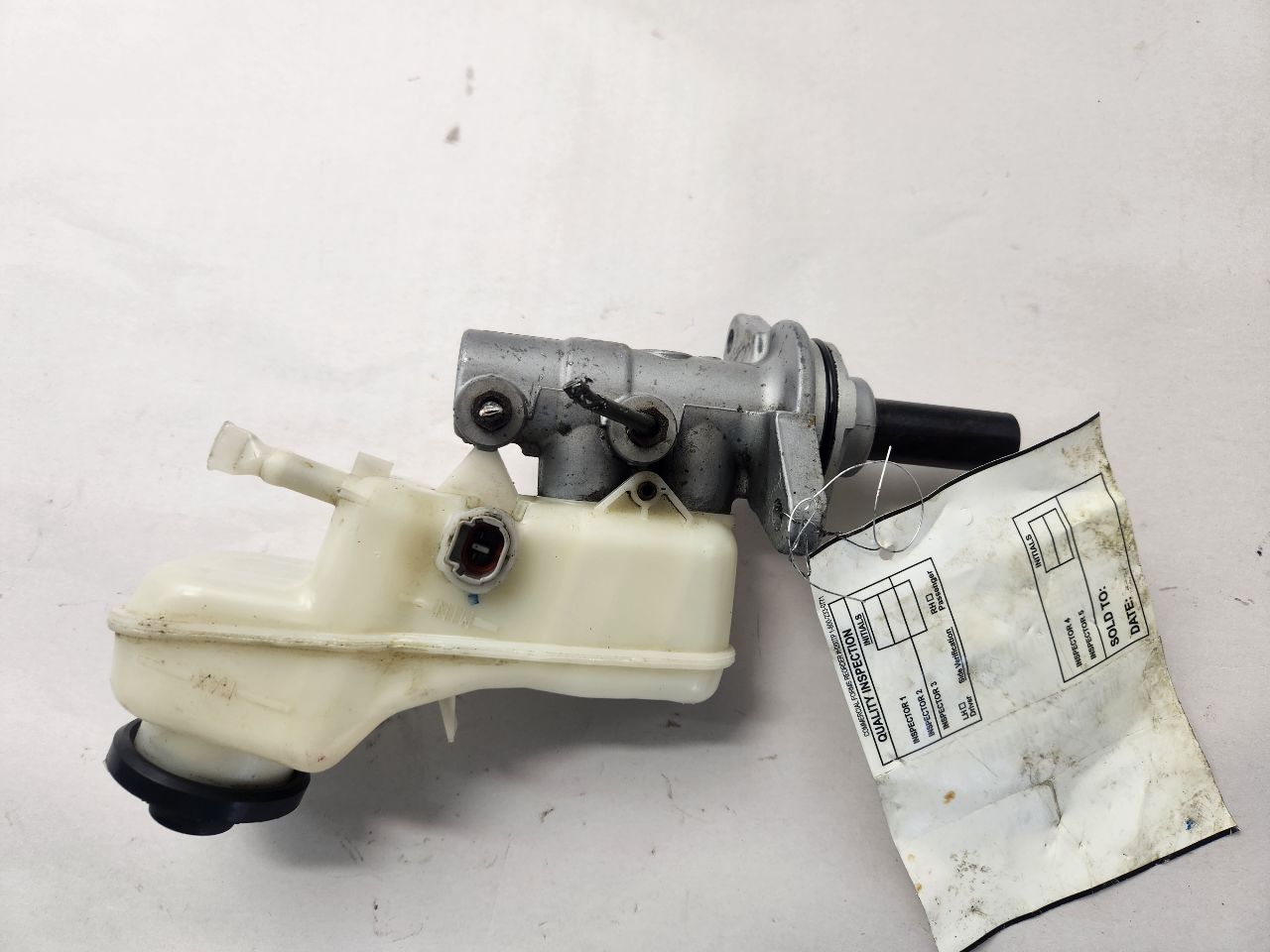 2009 TOYOTA MATRIX BRAKE MASTER CYL - 496441 — photo 2