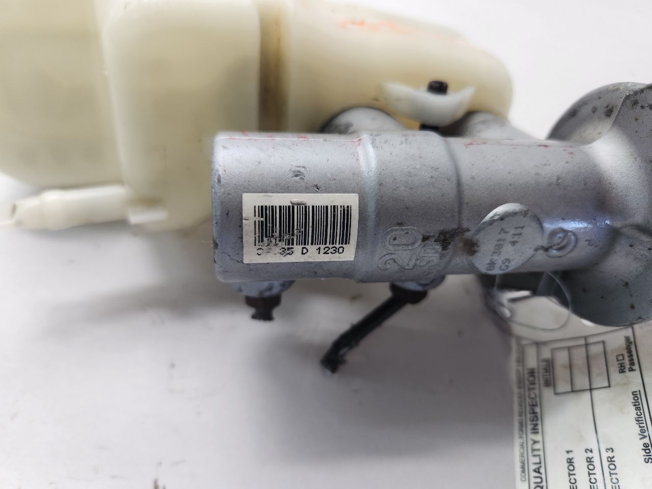 2009 TOYOTA MATRIX BRAKE MASTER CYL - 496441 — photo 4