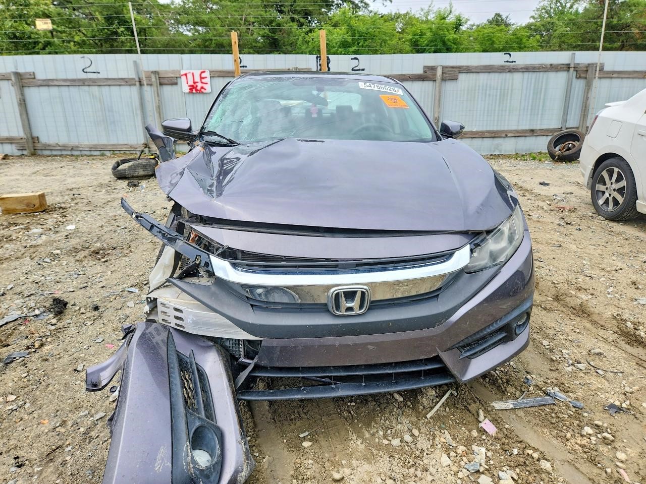 2016 HONDA CIVIC Left DOOR ASSEMBLY, FR - 496571 — photo 5