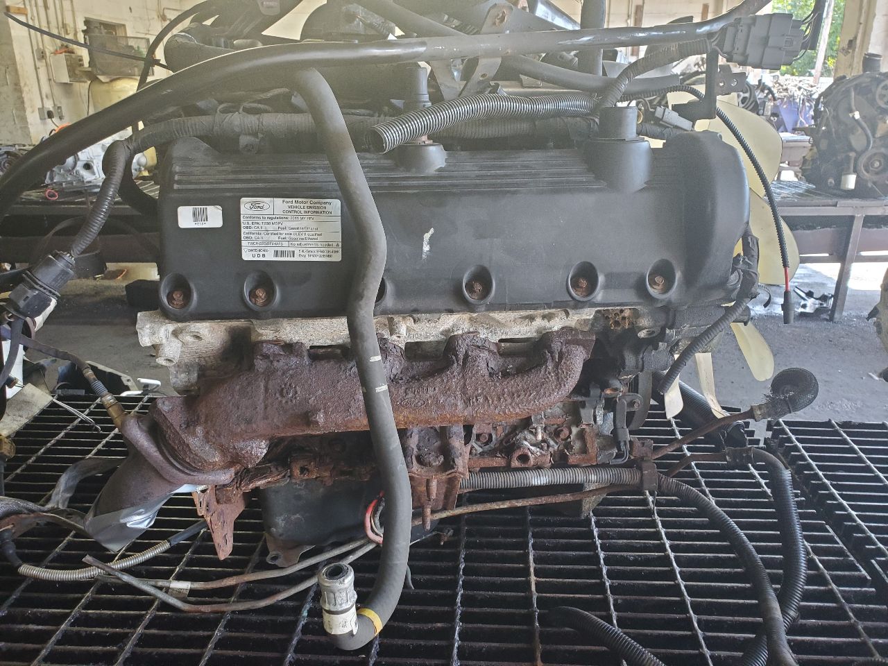 2011 FORD E250 VAN ENGINE ASSEMBLY - 496589 — photo 5