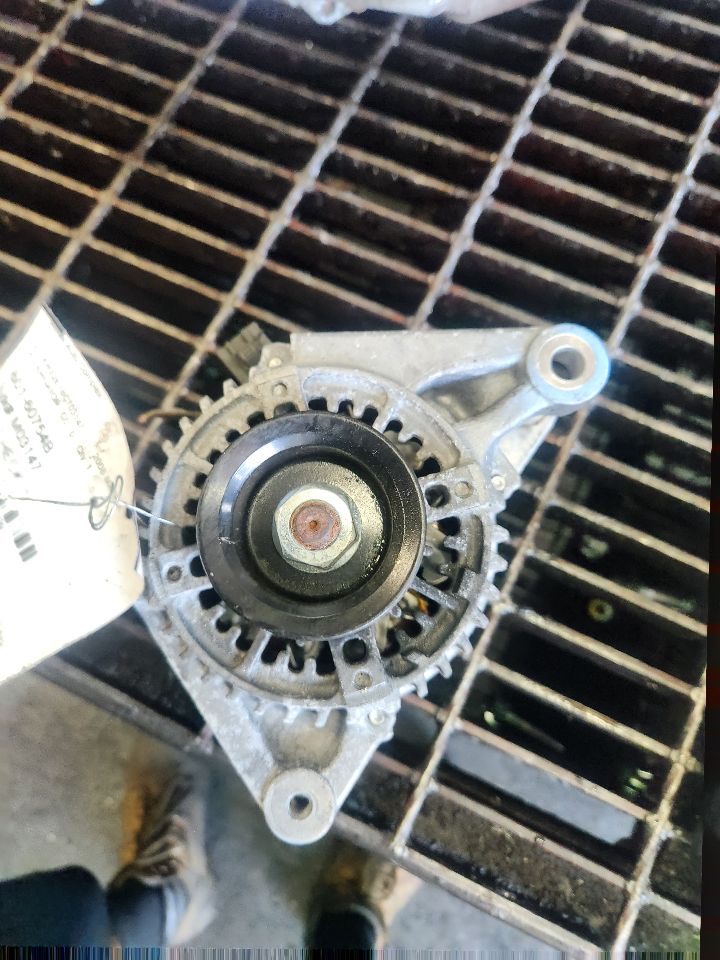 2008 TOYOTA MATRIX ALTERNATOR - 496639