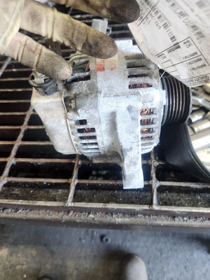 2008 TOYOTA MATRIX ALTERNATOR - 496639 — photo 3