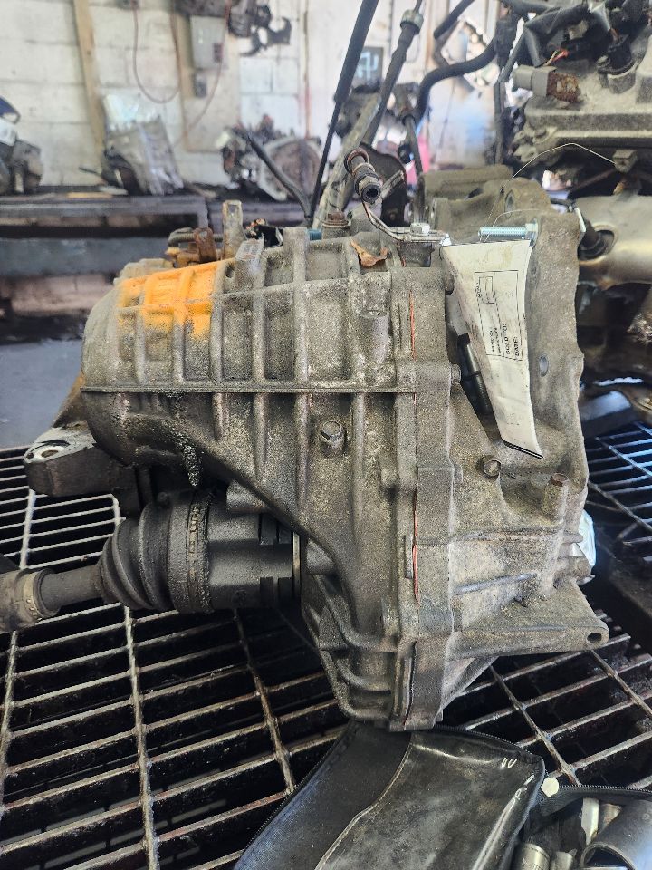 2006 TOYOTA AVALON Transmiss,Transaxle - 496843 — photo 2
