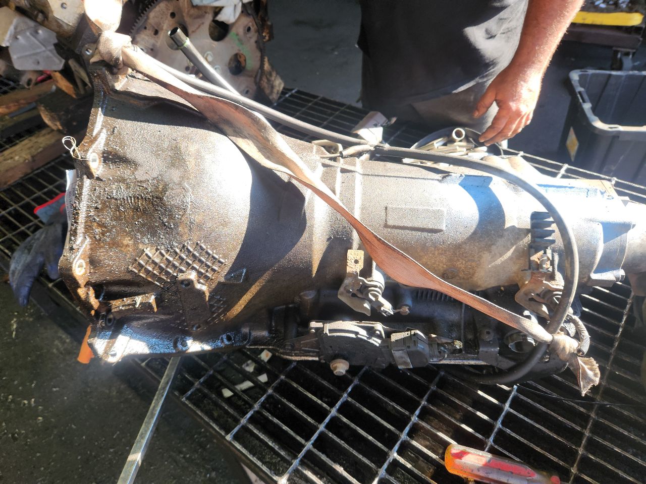2005 CHEVROLET VAN ENGINE ASSEMBLY - 496911 — photo 2