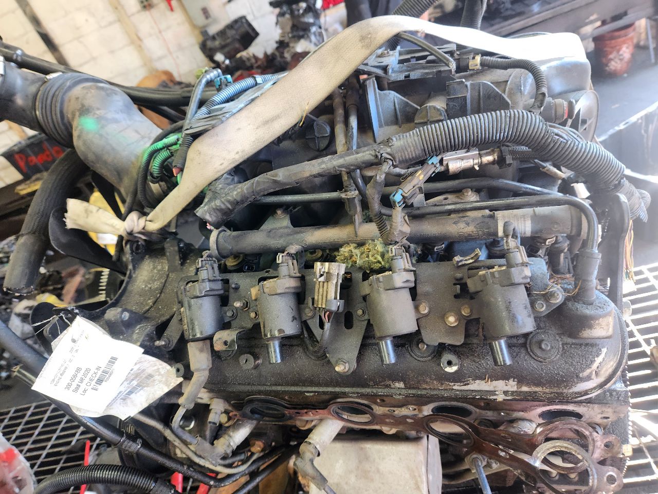 2005 CHEVROLET VAN ENGINE ASSEMBLY - 496911 — photo 3