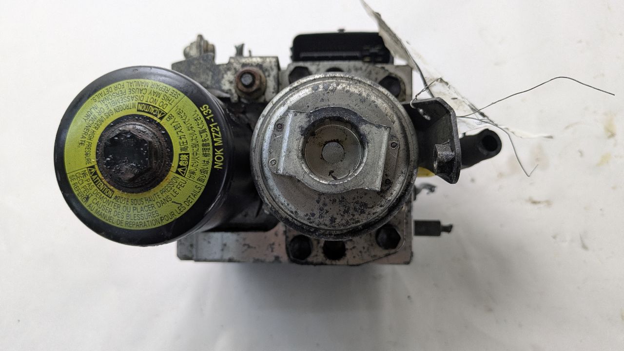2004 TOYOTA PRIUS Anti-lock Brake Pts - 497723