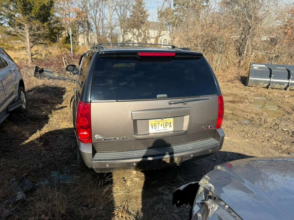 2013 GMC YUKON XL 1500 8cyl Gasoline 5.3 FLEX ENGINE ASSEMBLY - 497836 — photo 3