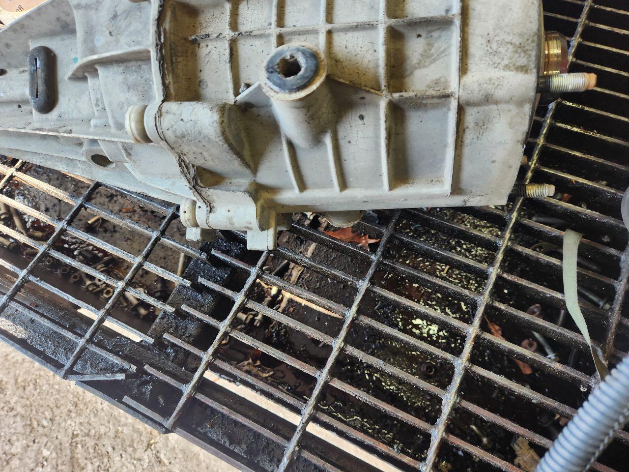 2009 DODGE 1500 PICKUP TRANSFER CASE ASSY - 498432 — photo 3