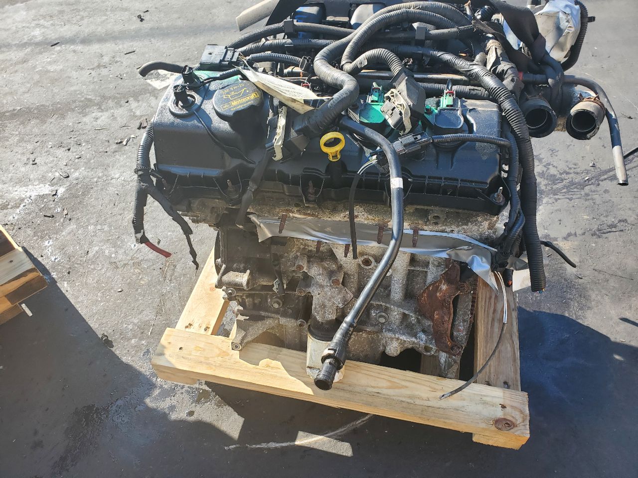2011 FORD EDGE ENGINE ASSEMBLY - 498471