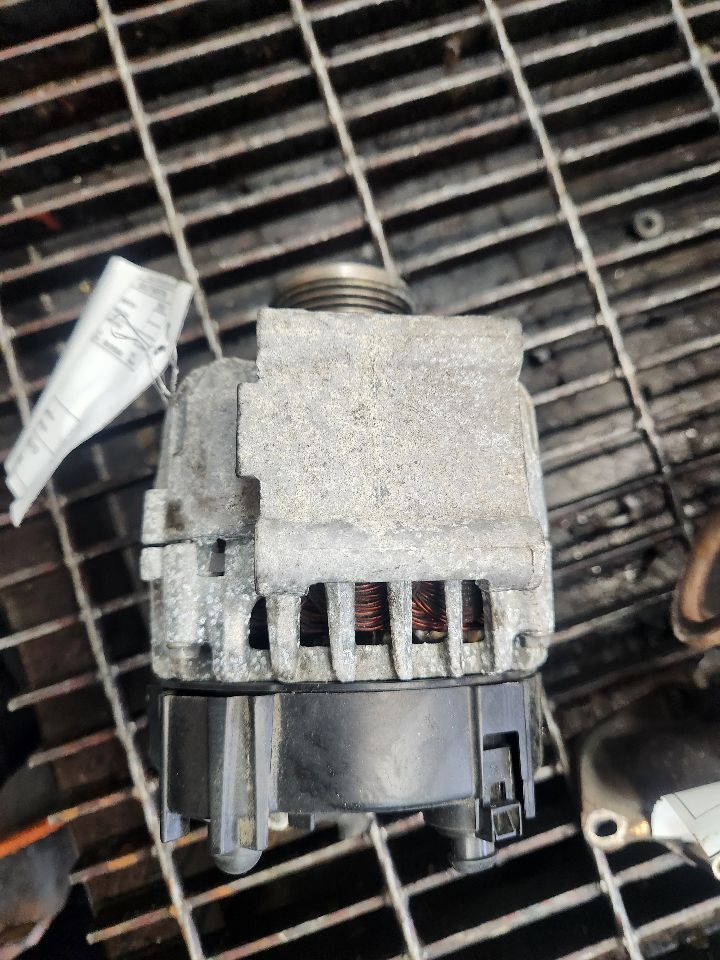 2017 VOLKSWAGEN JETTA ALTERNATOR - 498728 — photo 2