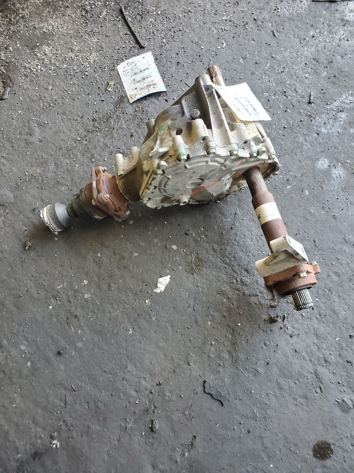 2010 FORD TAURUS TRANSFER CASE ASSY - 498783 — photo 2