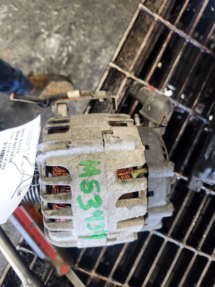 2016 NISSAN ROGUE ALTERNATOR - 498849