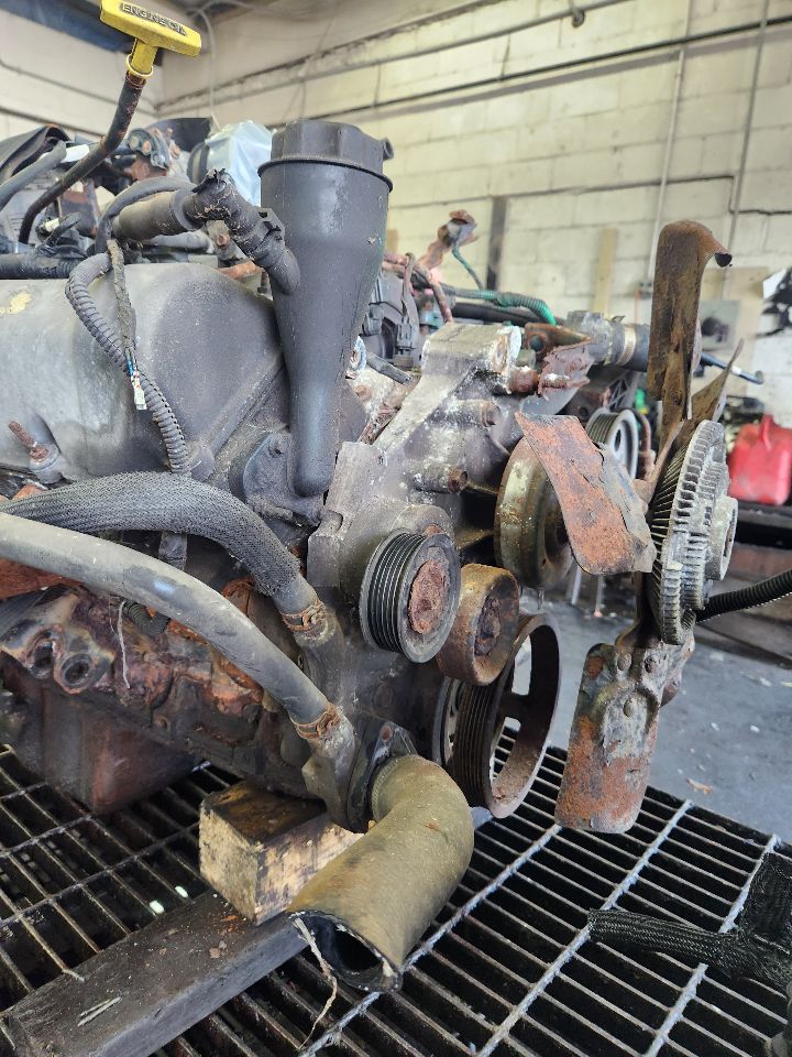2002 DODGE 1500 PICKUP ENGINE ASSEMBLY - 498883 — photo 4