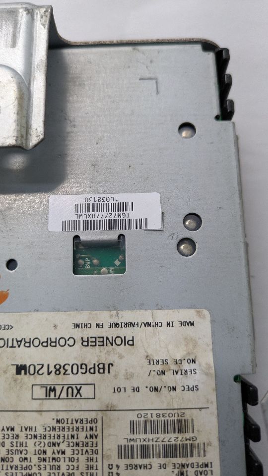 2010 ACURA TSX 2.4L 4cyl Gasoline VVT Radio Audio - 498965 — photo 2