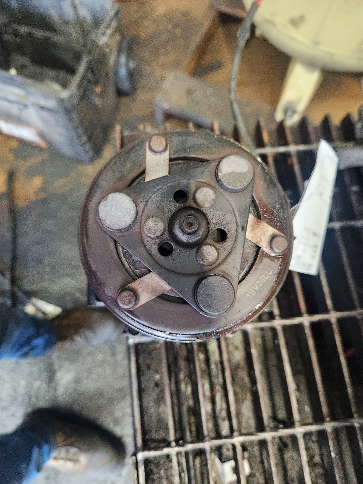 2003 HONDA CIVIC AC COMPRESSOR - 499014 — photo 8