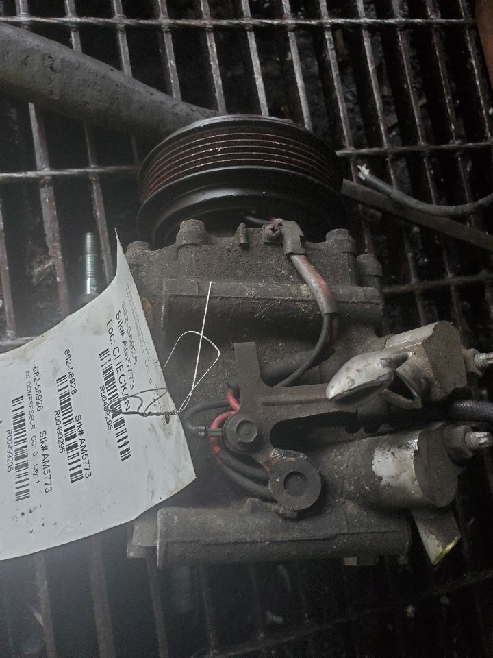 2003 HONDA CIVIC AC COMPRESSOR - 499295 — photo 1