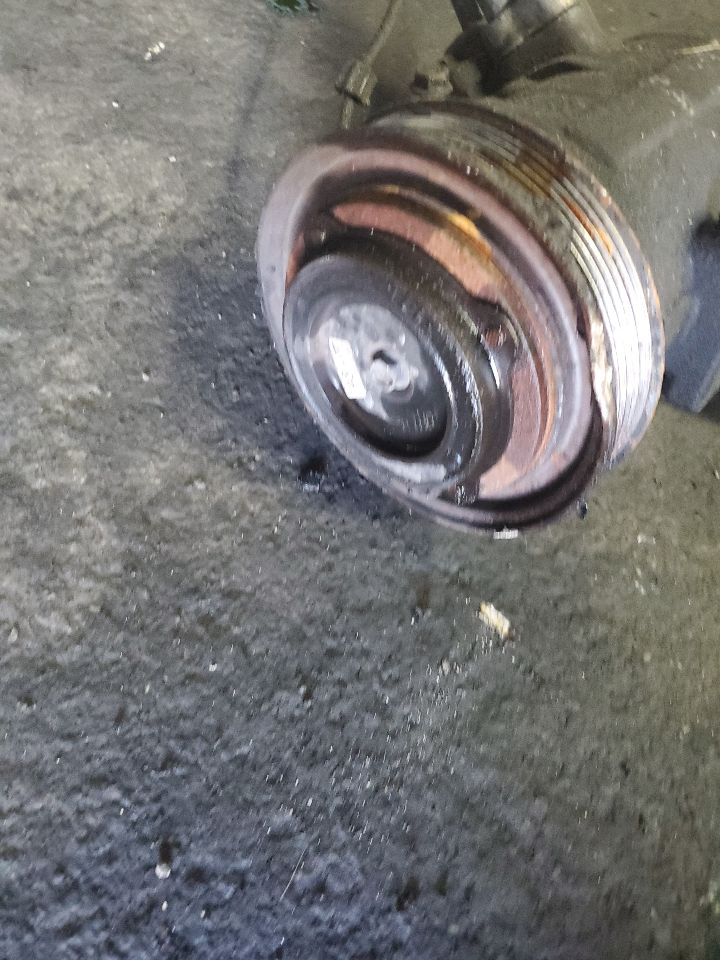 2009 HONDA ODYSSEY AC COMPRESSOR - 499360 — photo 2