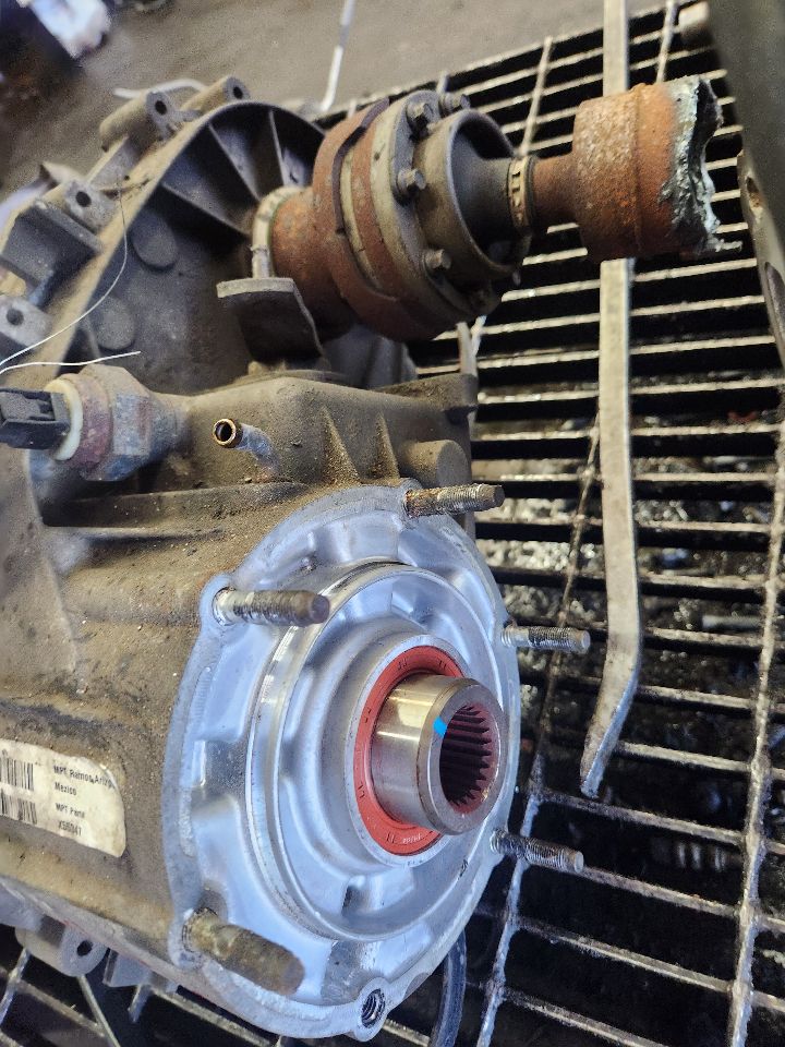2016 JEEP WRANGLER TRANSFER CASE ASSY - 499376 — photo 5