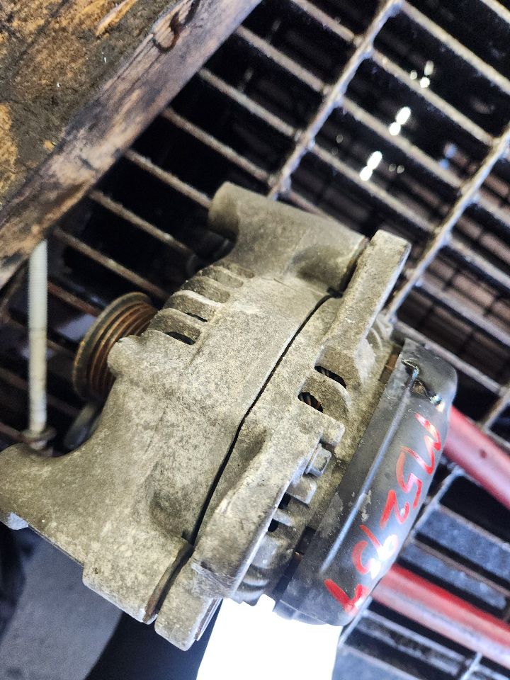 2016 JEEP WRANGLER ALTERNATOR - 499379 — photo 1