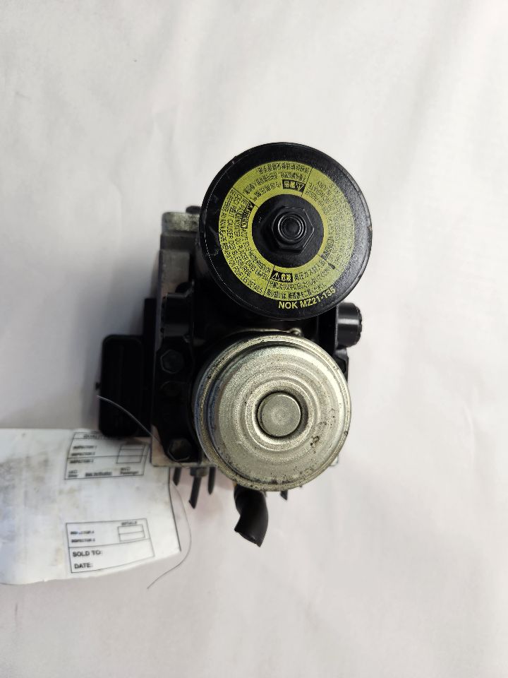 2008 TOYOTA CAMRY Anti-lock Brake Pts - 499475 — photo 1