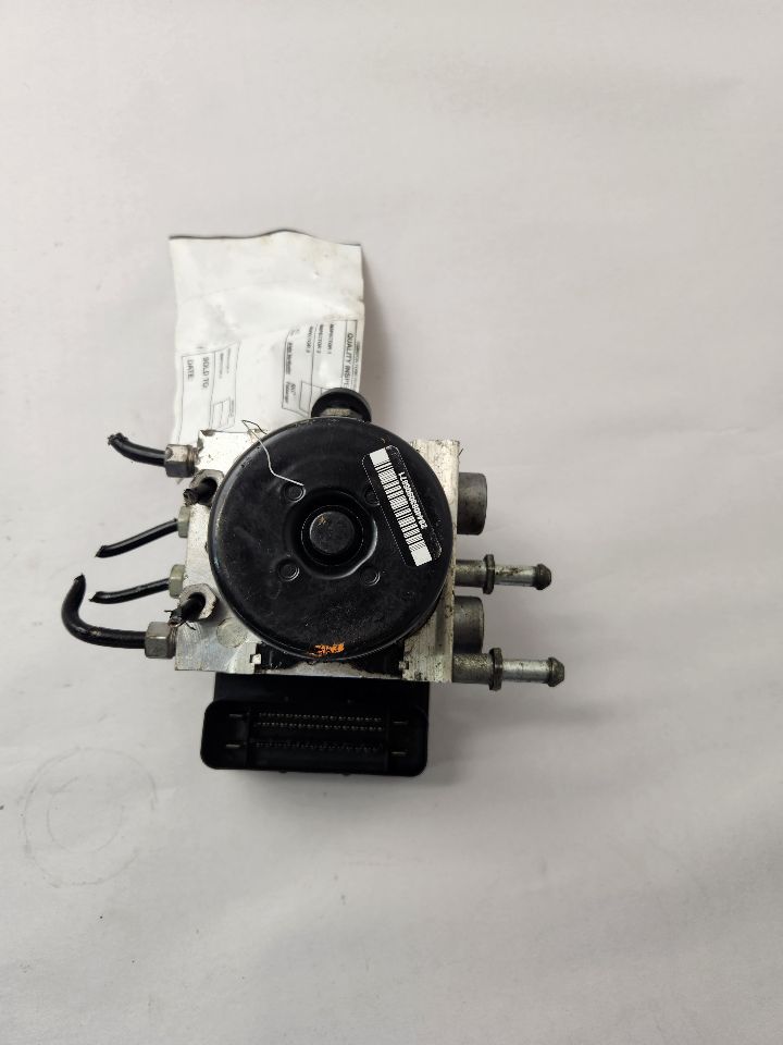 2017 GMC TERRAIN Anti-lock Brake Pts - 499489 — photo 1