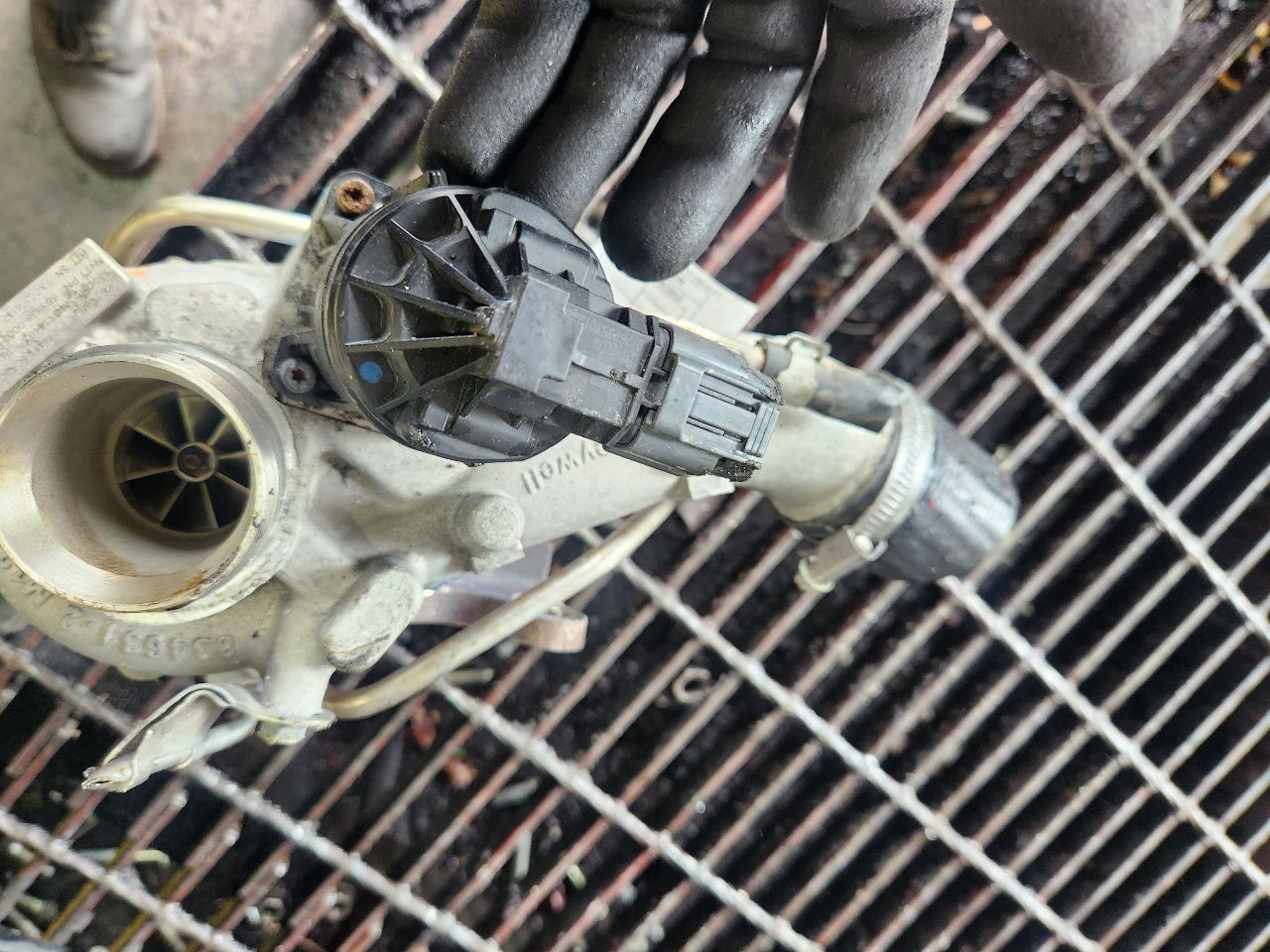 2021 INFINITI Q50 Right Turbo-Supercharger - 499707 — photo 6