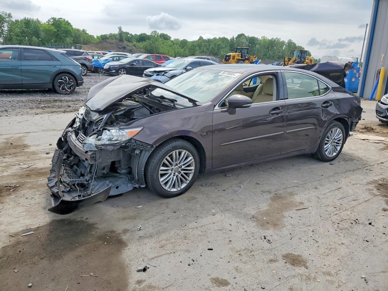 2014 LEXUS ES350 Left DOOR ASSEMBLY, FR - 499779
