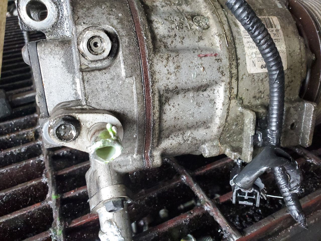 2019 NISSAN PATHFINDER AC COMPRESSOR - 499976 — photo 4