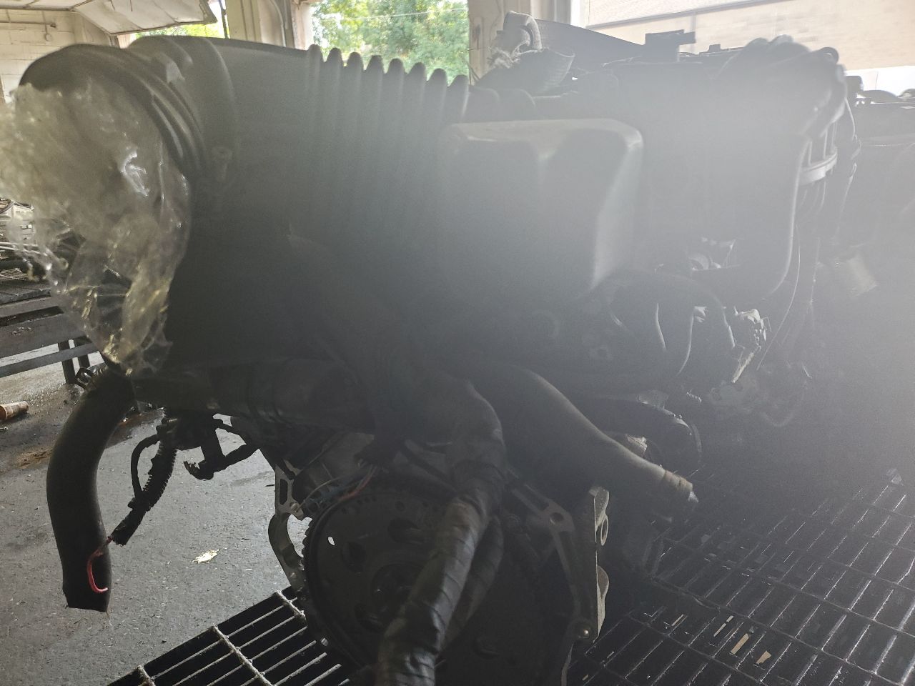2011 KIA SEDONA ENGINE ASSEMBLY - 500056 — photo 2