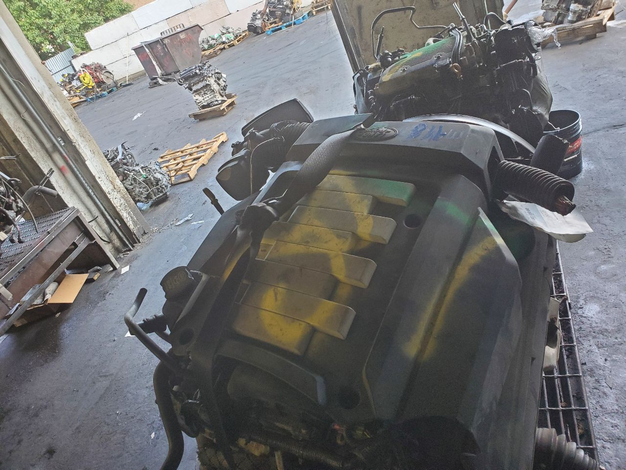 2008 LAND ROVER RANGE ROVER ENGINE ASSEMBLY - 500087 — photo 3