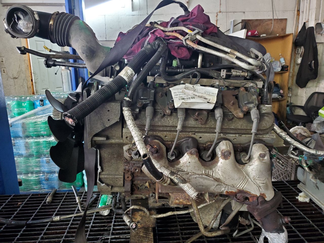 2010 CHEVROLET EXPRESS 3500 VAN ENGINE ASSEMBLY - 500158 — photo 1