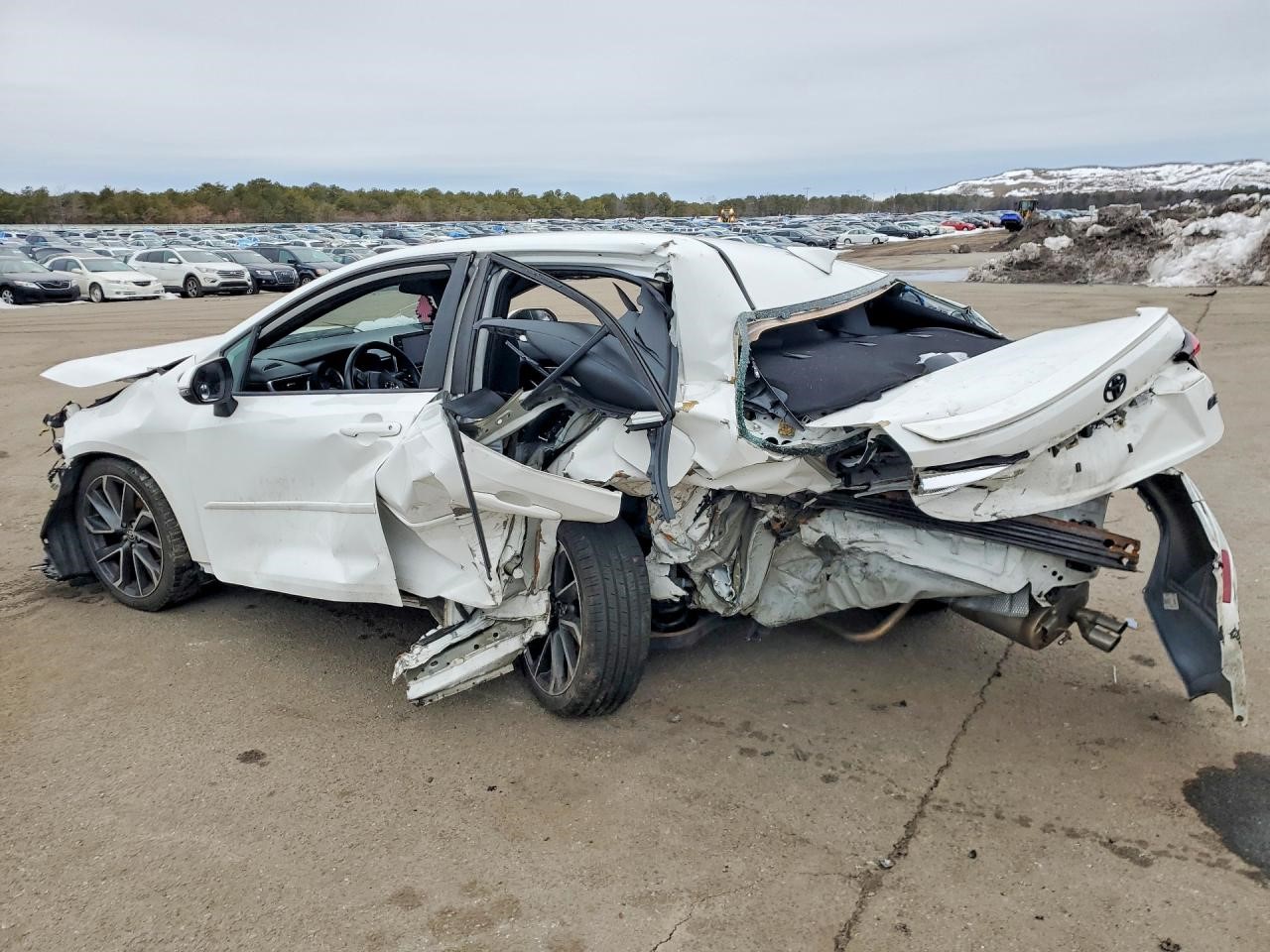 2020 TOYOTA COROLLA Right DOOR ASSEMBLY, FR - 500253 — photo 2