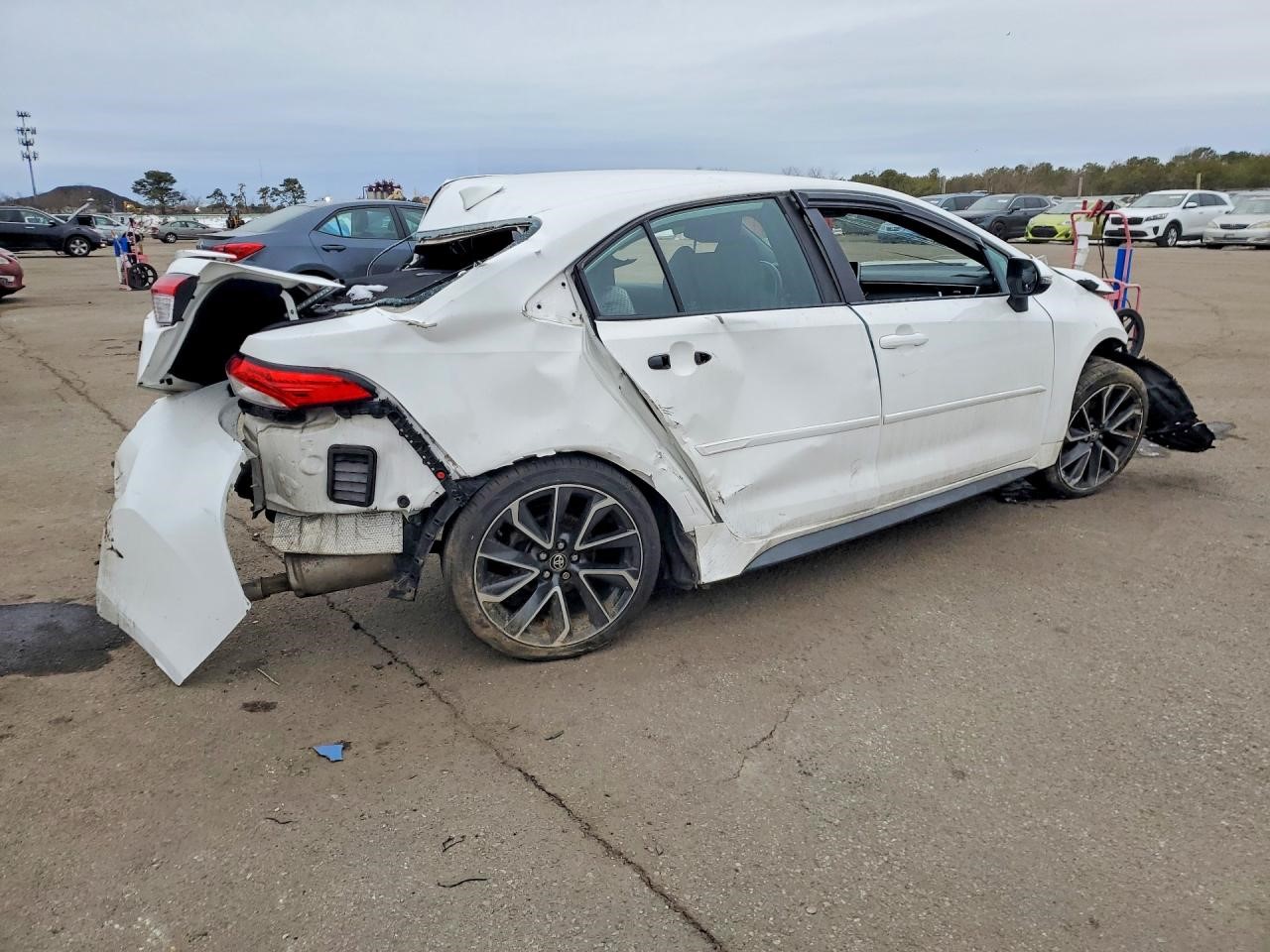 2020 TOYOTA COROLLA Right DOOR ASSEMBLY, FR - 500253 — photo 3