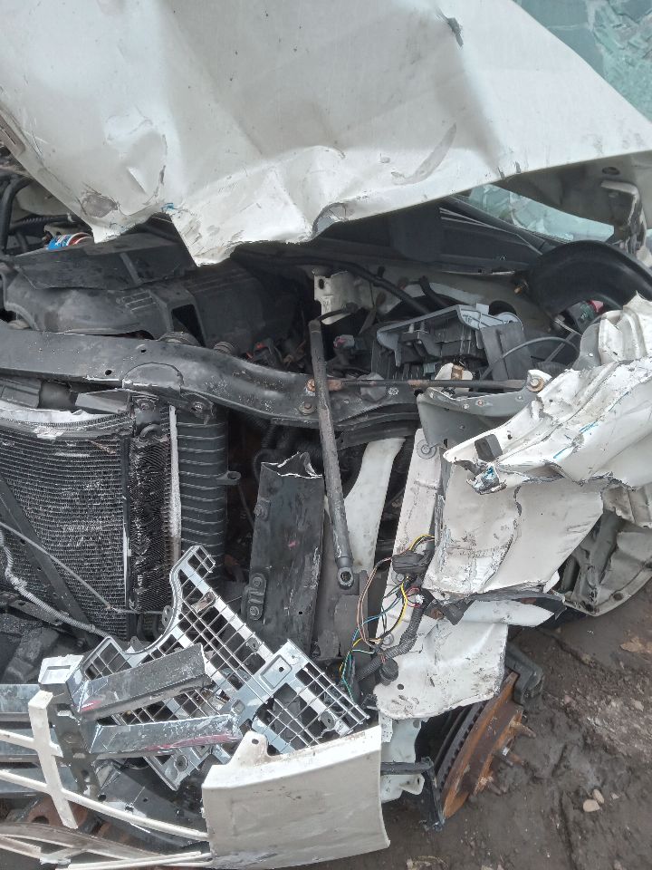 2010 CADILLAC ESCALADE 8cyl Gasoline 6.2 FLEX ENGINE ASSEMBLY - 500296 — photo 4