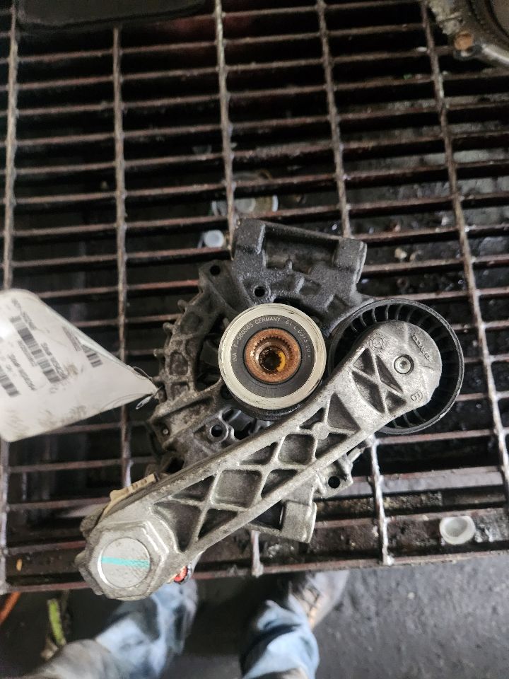 2015 MINI COOPER COUNTRYMAN ALTERNATOR - 500602