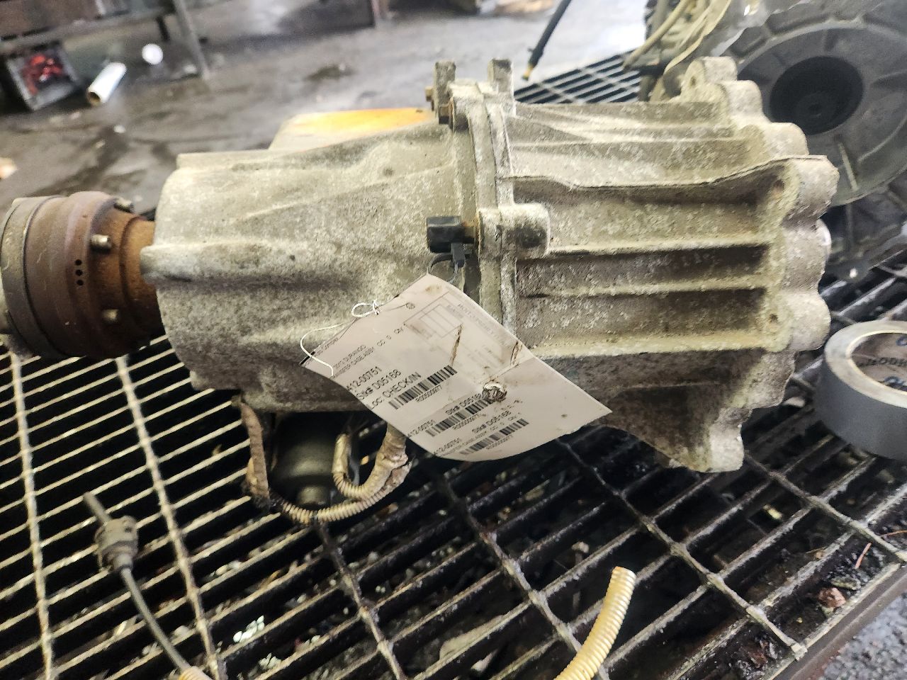 2012 DODGE DURANGO TRANSFER CASE ASSY - 500977 — photo 3