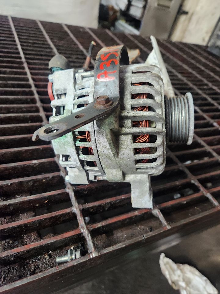 2005 FORD F150 PICKUP 8cyl Gasoline 5.4 ALTERNATOR - 501052 — photo 3