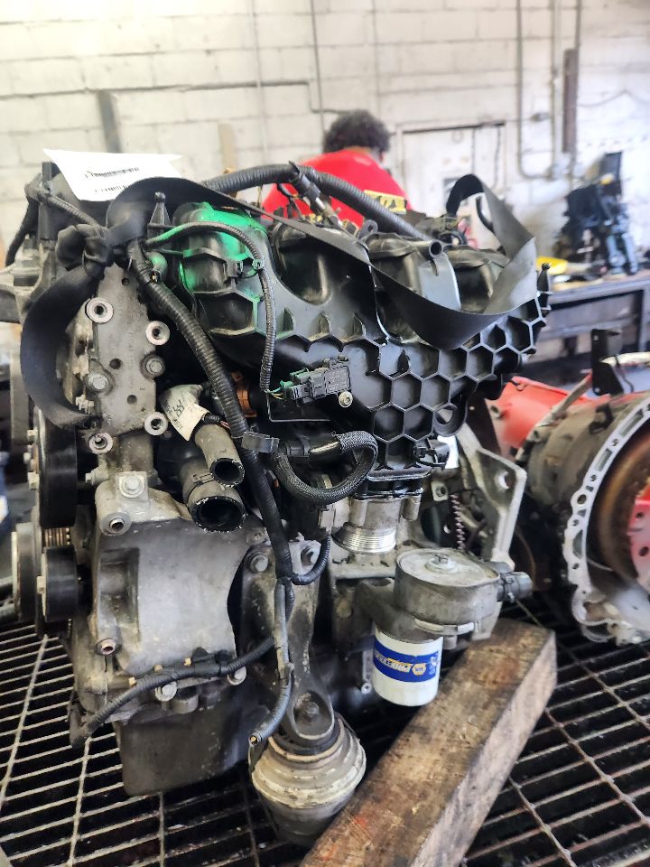 2015 JAGUAR XF 4cyl Gasoline Turbo 2.0 ENGINE ASSEMBLY - 501184 — photo 6