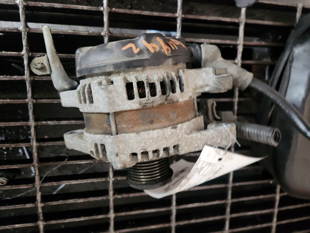 2013 TOYOTA SIENNA ALTERNATOR - 501308 — photo 1