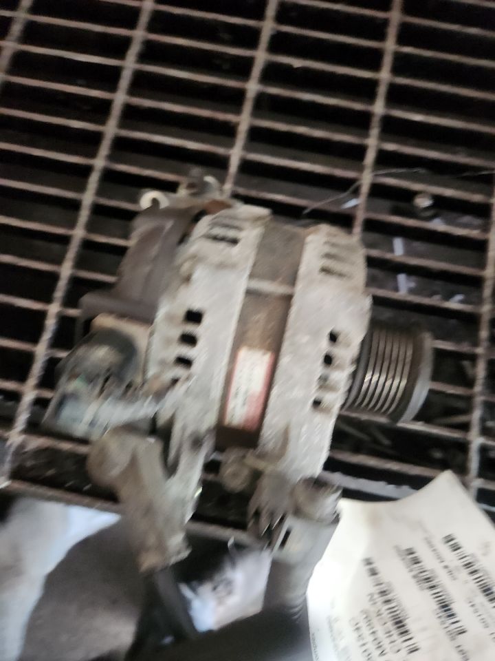 2013 TOYOTA SIENNA ALTERNATOR - 501308 — photo 3