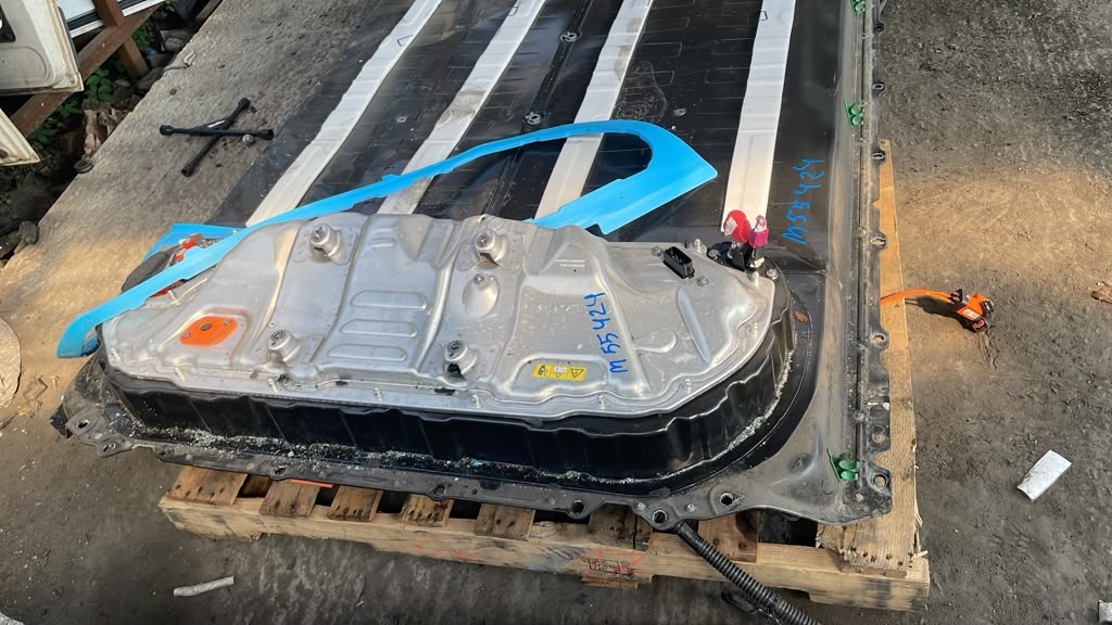 2024 TESLA TESLA Y BATTERY - 501323 — photo 3