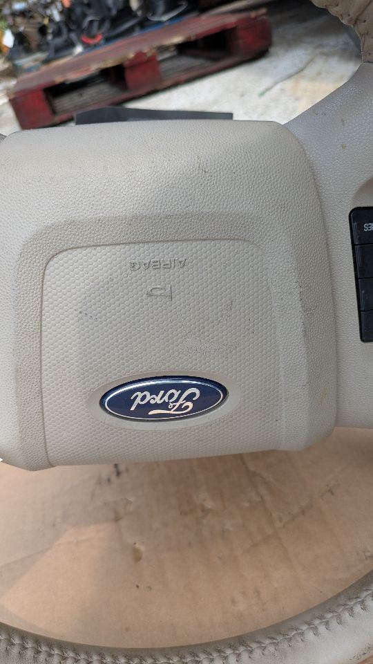 2009 FORD ESCAPE STEERING COLUMN - 501379 — photo 4