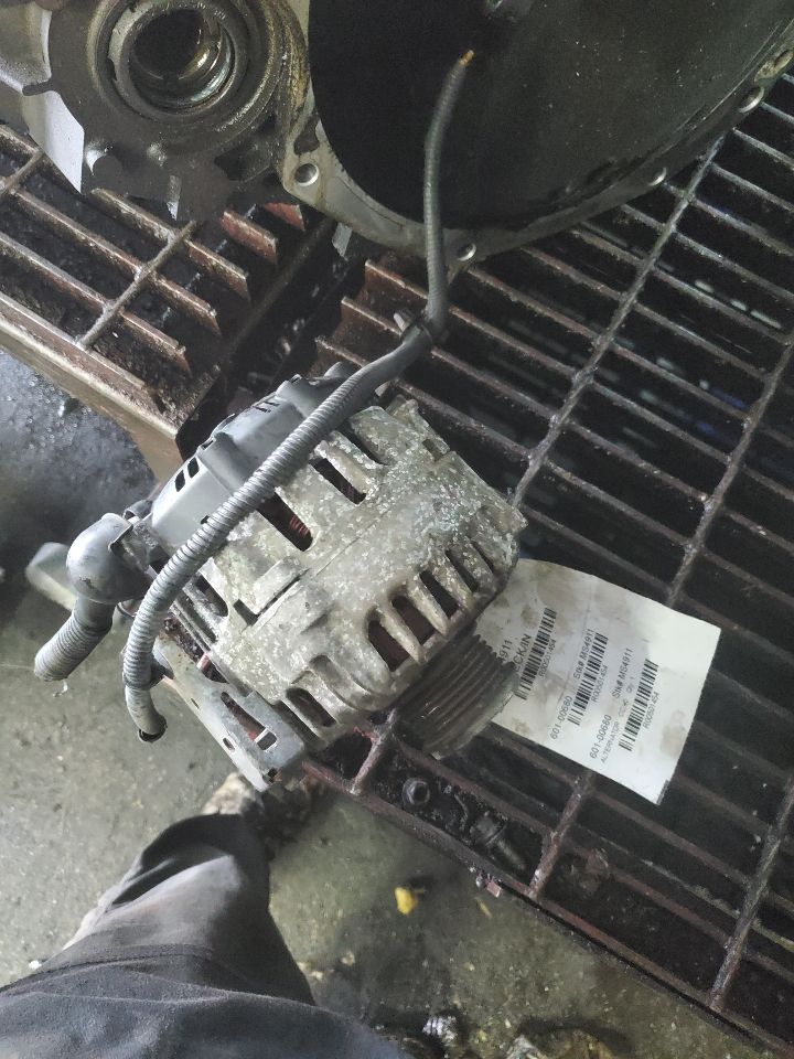 2014 DODGE JOURNEY ALTERNATOR - 501454 — photo 4