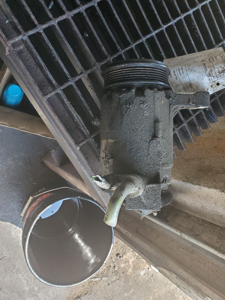 2010 CHEVROLET IMPALA AC COMPRESSOR - 501464 — photo 2